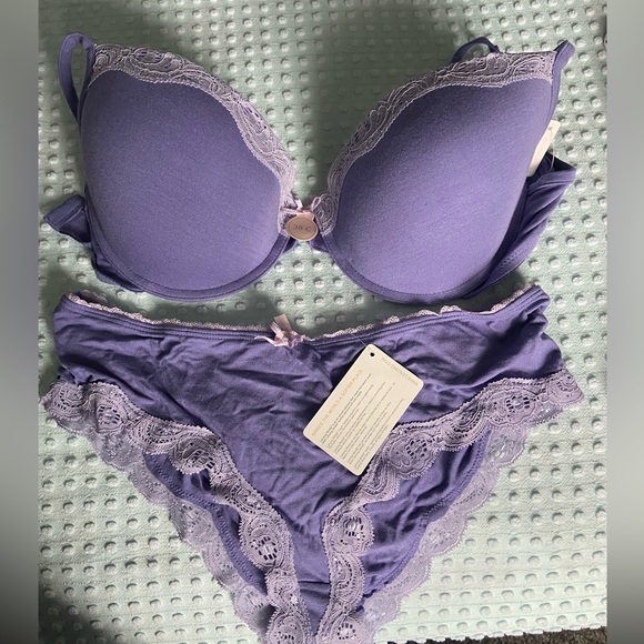 Sentiments Other - 🎉2/15$Pretty purple bra & undies